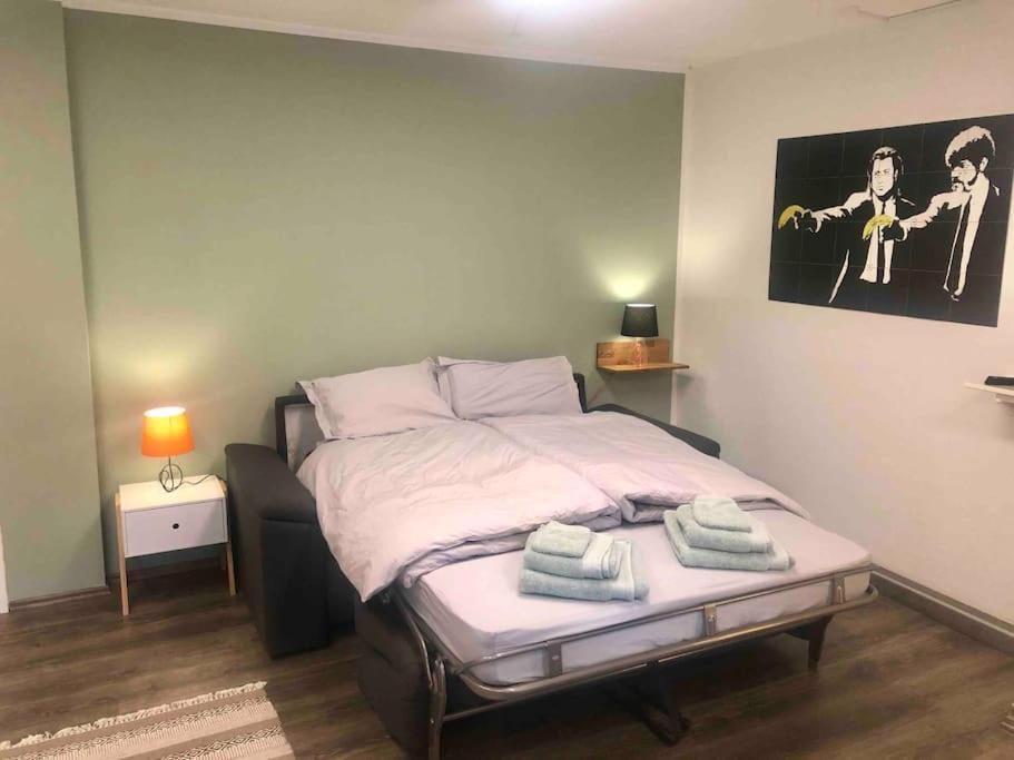 Apartamento Studio Emdecker Am Delft Emden Exterior foto
