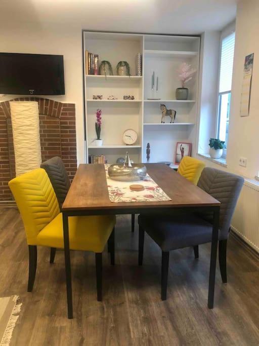 Apartamento Studio Emdecker Am Delft Emden Exterior foto